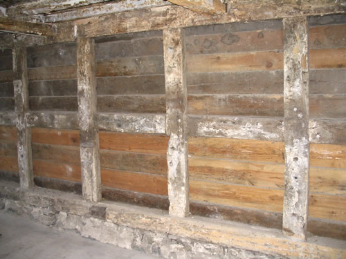 Blast cleaning beams before